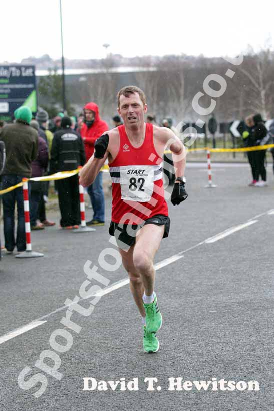 Iain Twaddle (NSP) senior mens Elswick Road Relays.